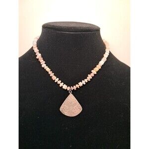 NWT Peyote Bird Free Silver Pendant Shell Chips Silver Seed Bead Necklace 15.75"